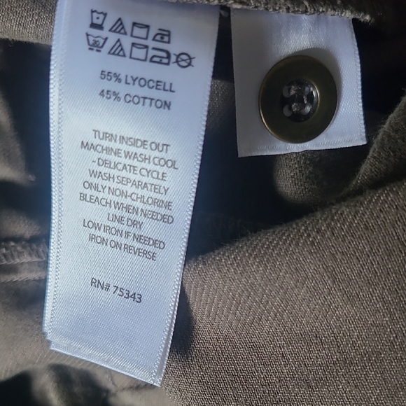 Cargo Pants - Picture 4 of 4